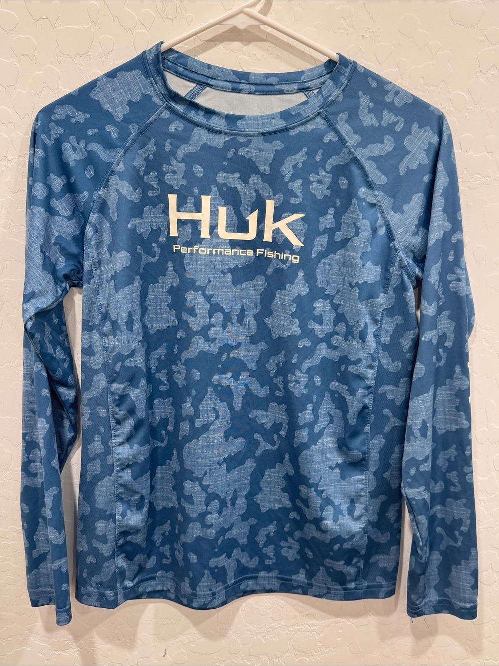Huk Performance Fishing Long Sleeve Shirt Youth Large Blue Camouflage Outdoor